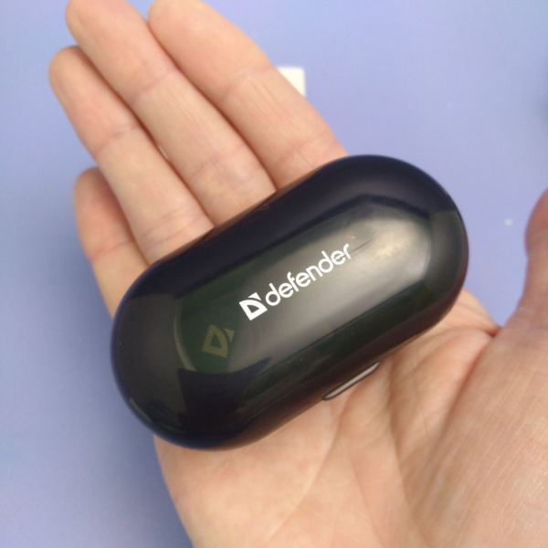 Наушники с микрофоном (гарнитура) DEFFERENТ TWINS 638, Bluetooth, беспроводные, черные